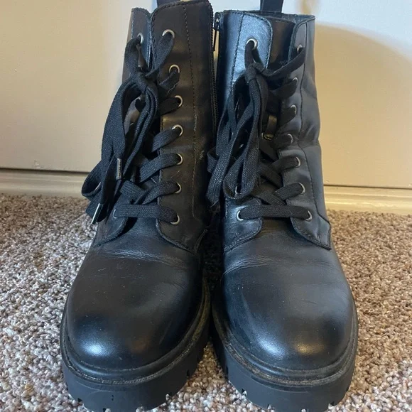 Crown Vintage Black Combat Boots - Picture 2 of 3